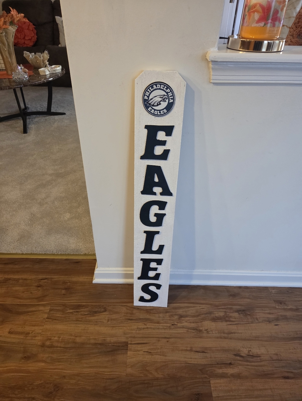 PHILADELPHIA EAGLES RUSTIC CEDAR LEANING WOODEN PORCH SIGN